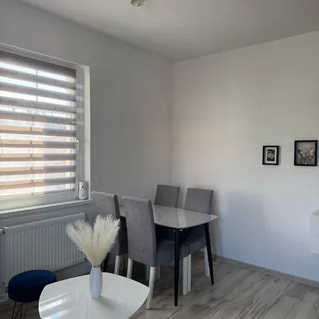 Zdroj Cieplice Apartment *